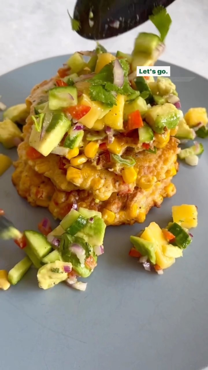 Corn & red capsicum fritters with a mango salsa