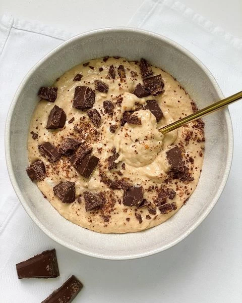 Chocolate Chunk Banana Smoothie Bowl