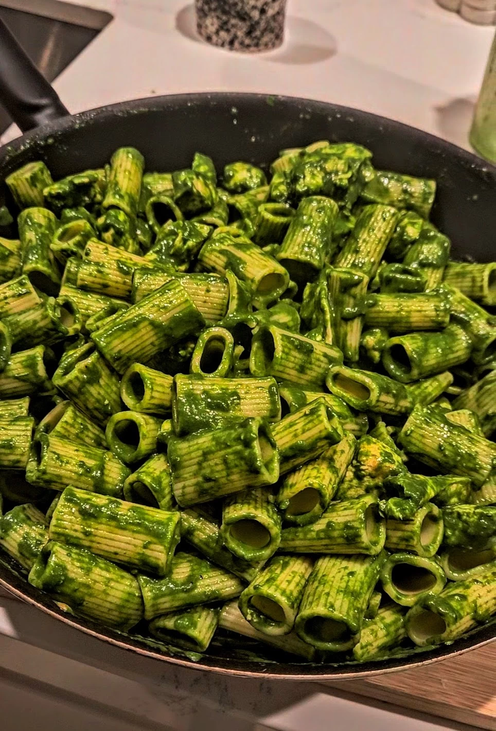 15-Minute Chicken Spinach Pasta