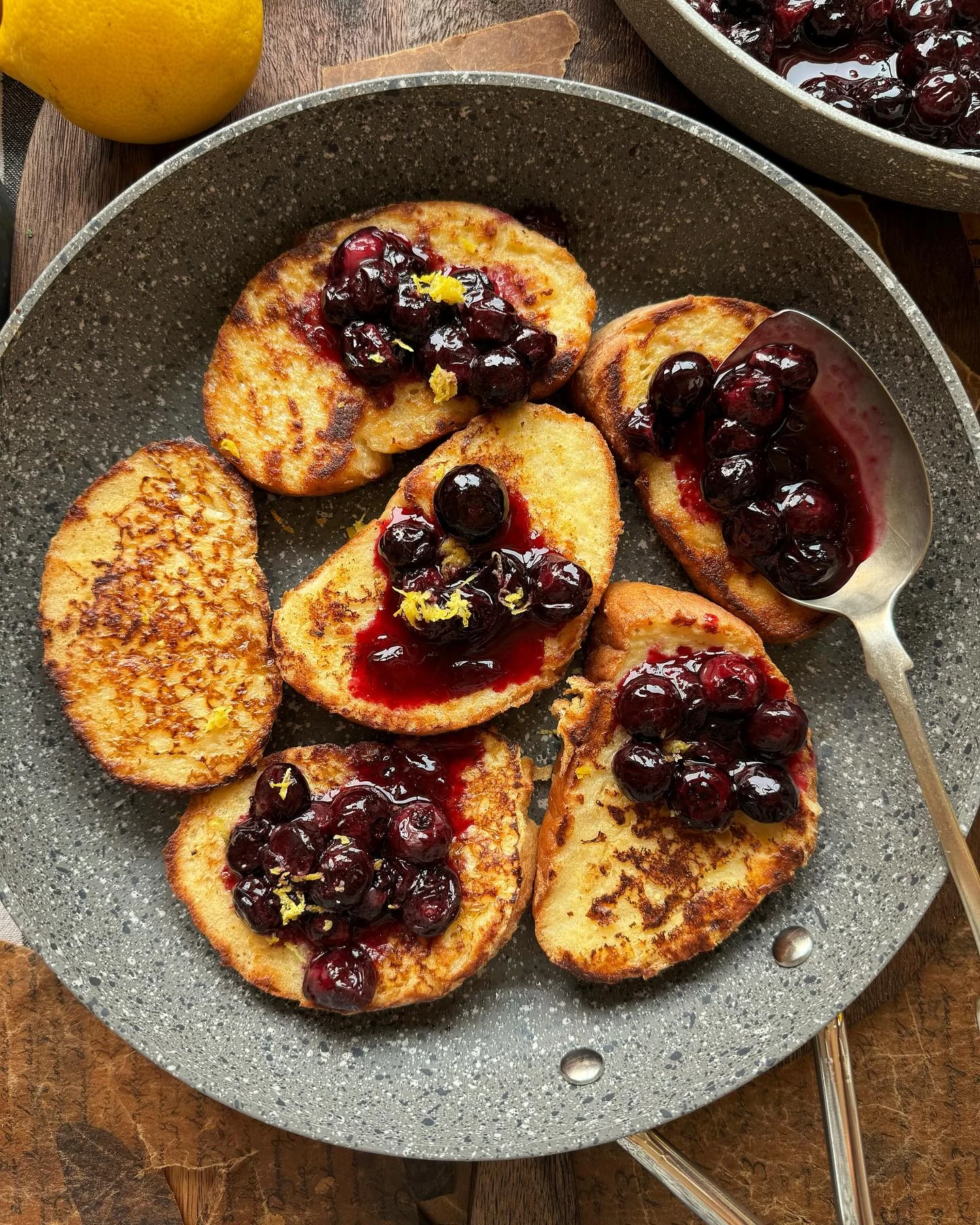 Lemon French Toasts